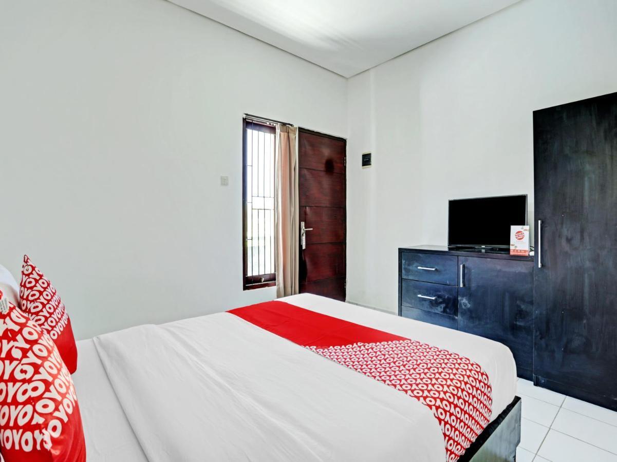 Oyo 90456 Moh Yamin Residence Balian Exterior photo