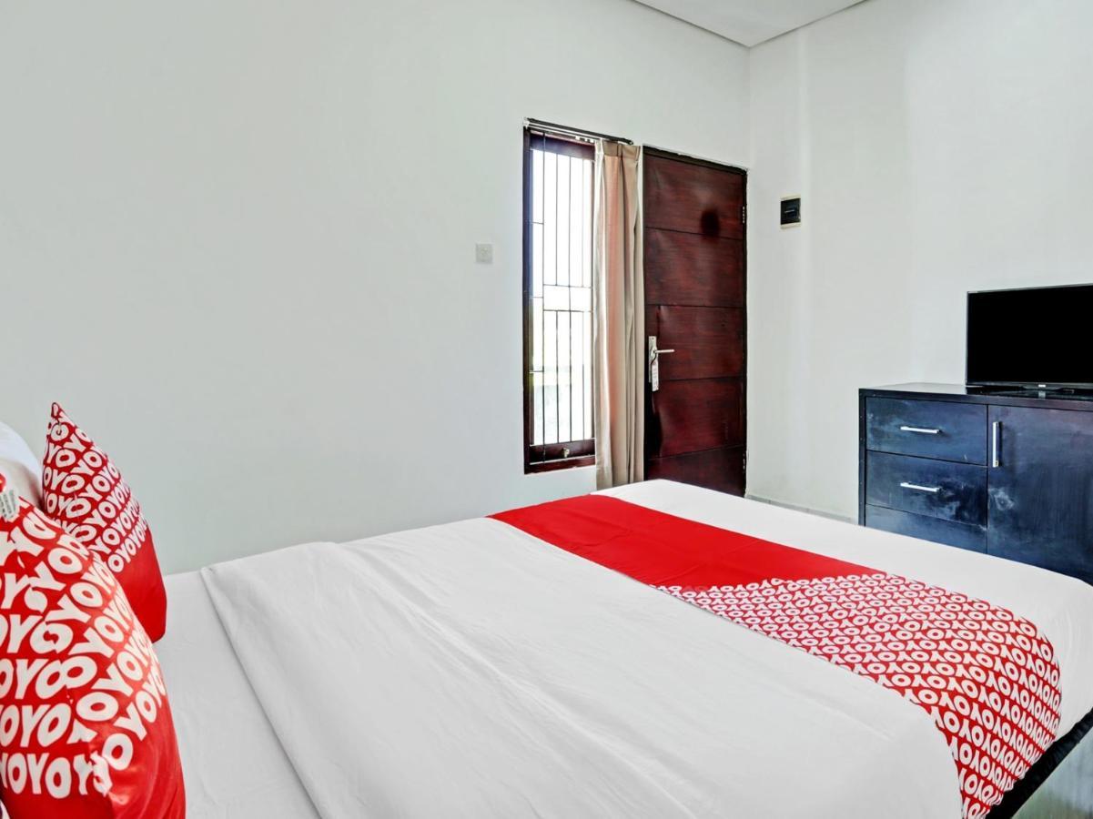 Oyo 90456 Moh Yamin Residence Balian Exterior photo